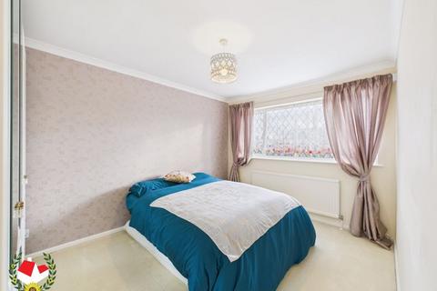 38 Concorde Way, Gloucester, GL4 4PT