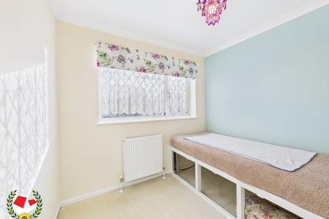 38 Concorde Way, Gloucester, GL4 4PT