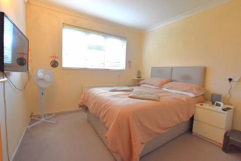 undefined, Bladon Gardens, Harrow