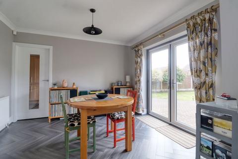 4 bedroom detached house for sale, Weymouth Crescent, Scunthorpe
