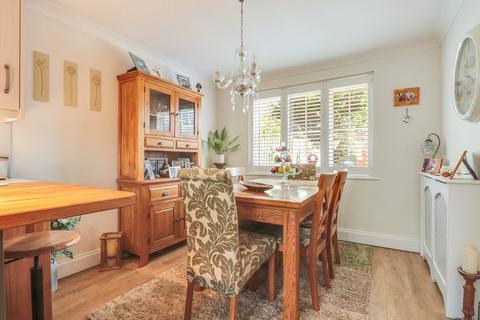 12 Havengore Close, Great Wakering, Southend-on-sea, SS3 0PH