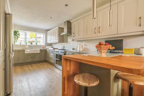 12 Havengore Close, Great Wakering, Southend-on-sea, SS3 0PH