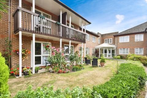 2 bedroom retirement property for sale, Fernlea Avenue, Ferndown BH22