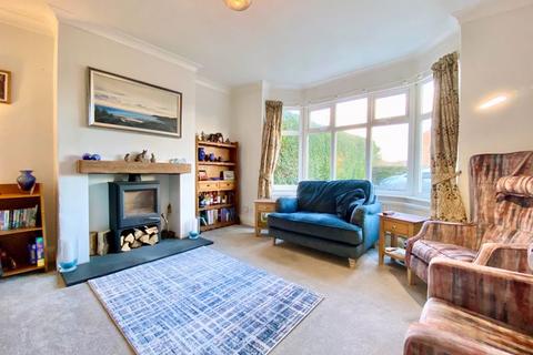 32 Bourne Road, Colsterworth, Grantham, NG33 5JE