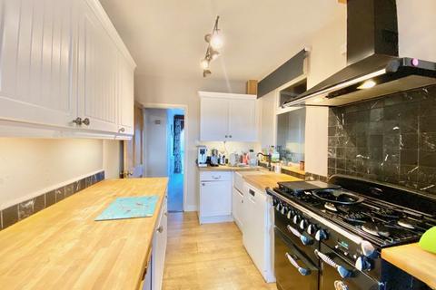 32 Bourne Road, Colsterworth, Grantham, NG33 5JE