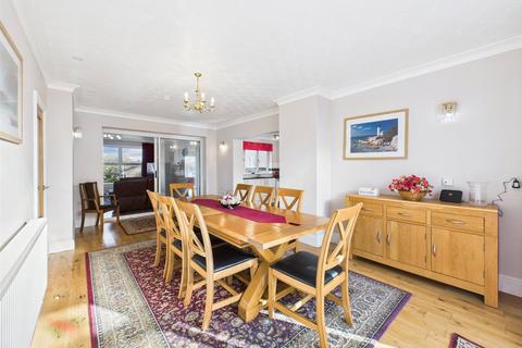 5 bedroom detached house for sale, Lynstone Road, Bude, Cornwall