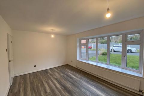 undefined, Booth Close, Kingswinford DY6
