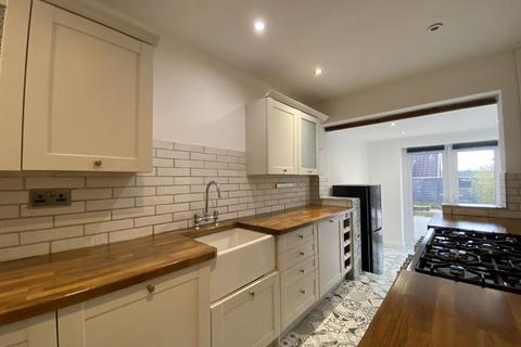 undefined, Booth Close, Kingswinford DY6