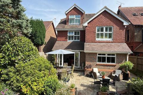 46a Goring Road, Steyning, BN44 3GF