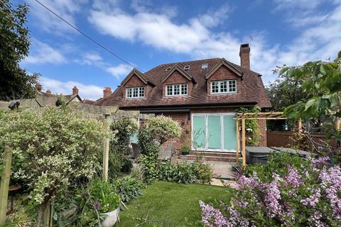 5 bedroom detached house for sale, The Street, Bramber, West Sussex, BN44 3WE