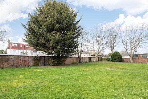 undefined, London Road, Thornton Heath, CR7