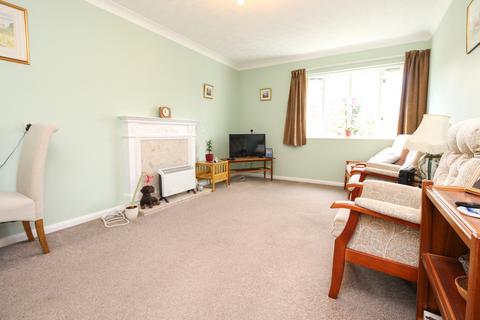 1 bedroom apartment for sale, Healey Court, Warwick, CV34
