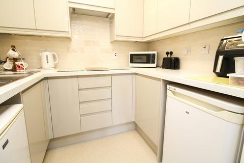 1 bedroom apartment for sale, Healey Court, Warwick, CV34