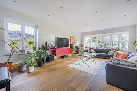 6 bedroom detached house for sale, Winkfield Road, Windsor, Berkshire