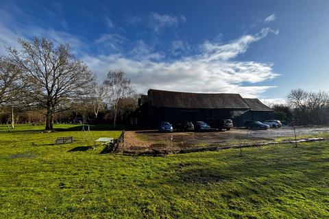 Barn conversion to rent, Hatfield Road, Smallford, St. Albans, Hertfordshire