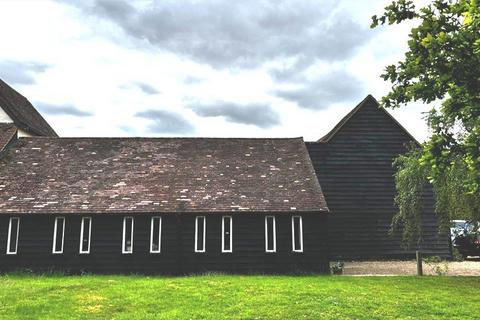 Barn conversion to rent, Hatfield Road, Smallford, St. Albans, Hertfordshire