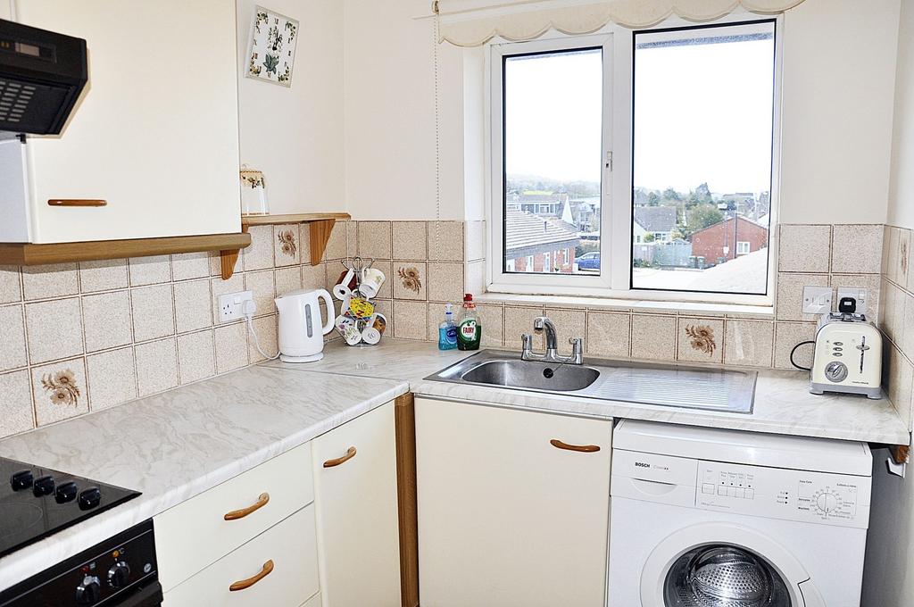 Kitchen 2