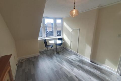 1 bedroom flat to rent, Ardgowan Street, Greenock, Renfrewshire, PA16