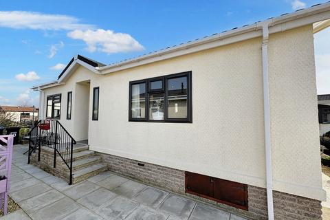 2 bedroom park home for sale, The Avenue, Wyre Vale Park, Garstang, Preston