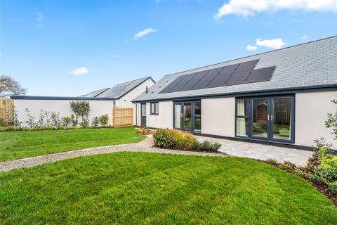 3 bedroom bungalow for sale, Bee Meadow, North Road, South Molton, Devon, EX36