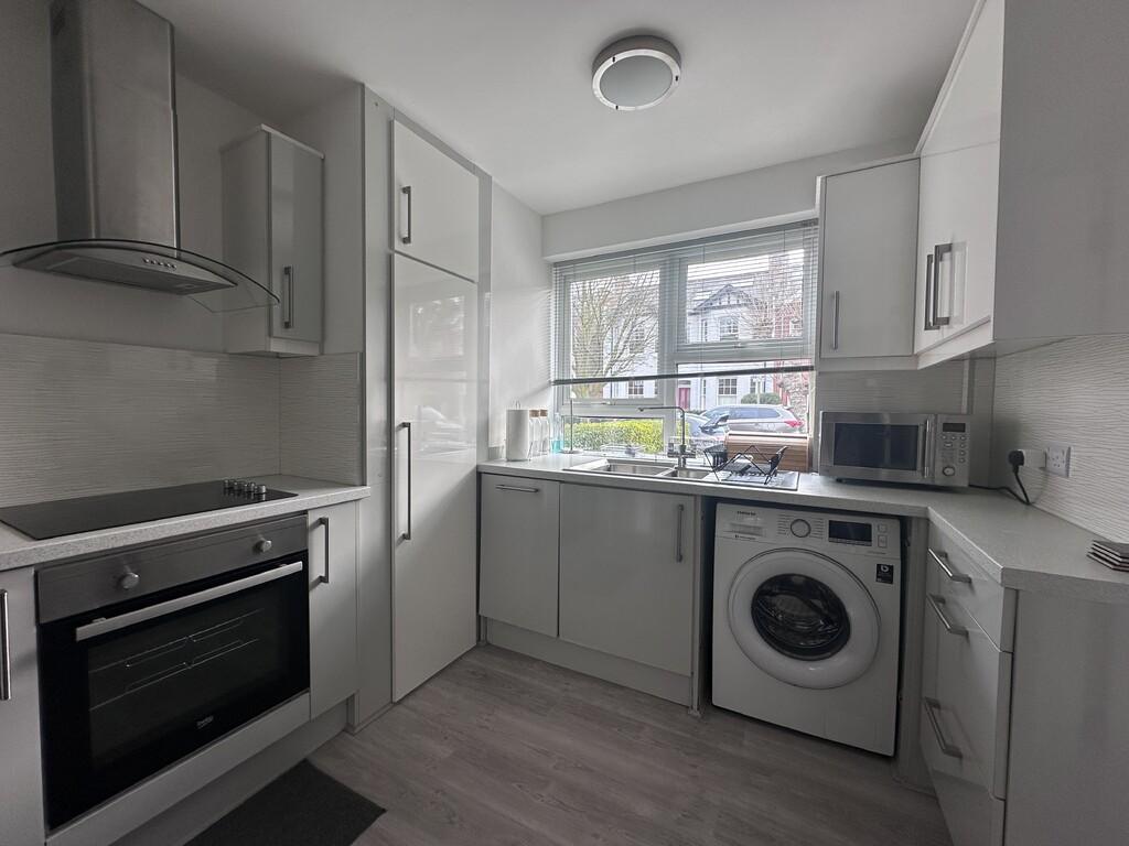 Kitchen.JPG