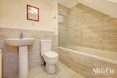 112c Bridge Road, Grays, RM17 6DA