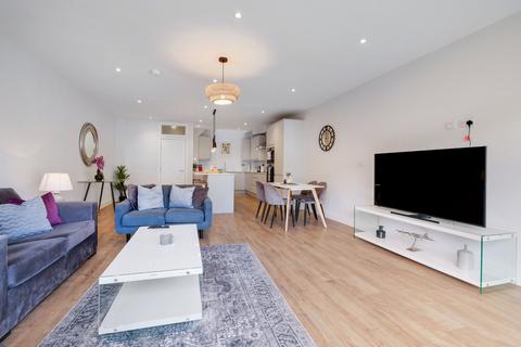 undefined, CR8 Purley Rise 35A