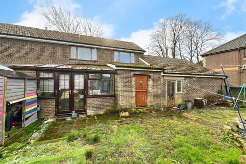3 bedroom semi-detached house for sale, Abb Scott Lane, Bradford BD12