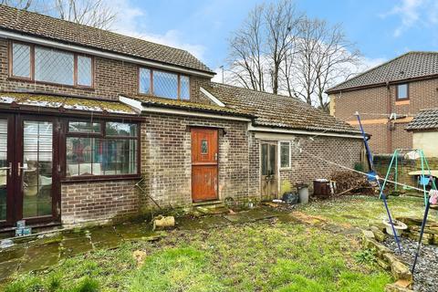 3 bedroom semi-detached house for sale, Abb Scott Lane, Bradford BD12
