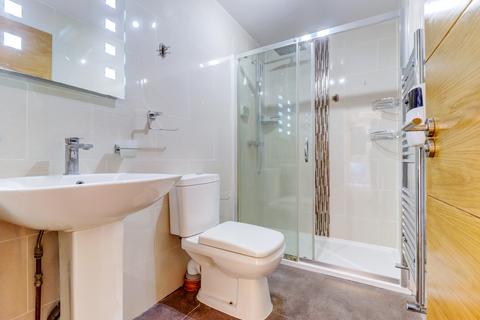 2 bedroom apartment for sale, 8 Buckingham Place, High Wycombe HP13