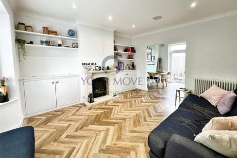 3 bedroom house to rent, Alnwick Road, London SE12