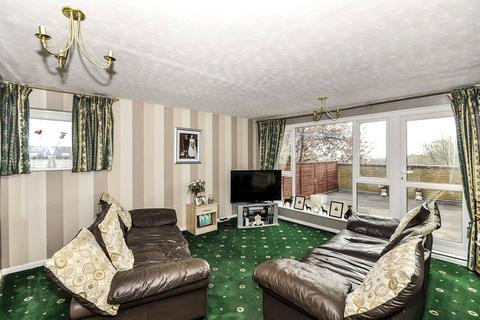 32 Stanwell Close, Sheffield, S9 1PZ