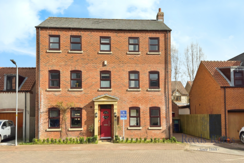 14 Barn Elms, Camblesforth, Selby, YO8 8GY