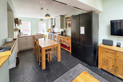 14 Barn Elms, Camblesforth, Selby, YO8 8GY