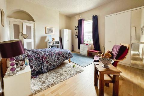 3 bedroom terraced house for sale, Peel House Lane, Cheshire WA8