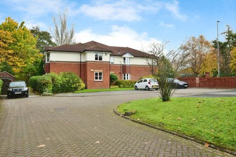 2 bedroom apartment for sale, Pinewood Road, Cheshire SK9