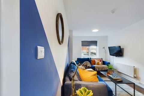 6 bedroom house to rent, Brookside, Derby DE1