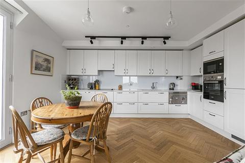 2 bedroom flat for sale, Harpenden AL5