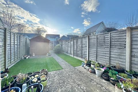 Maud Avenue, Titchfield Common