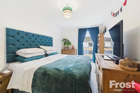 undefined, Southville Road, Feltham, TW14