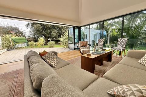 undefined, Sandbanks Road, Poole, BH14