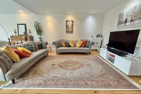 undefined, Sandbanks Road, Poole, BH14