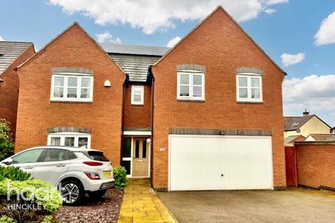 undefined, Hinckley LE10