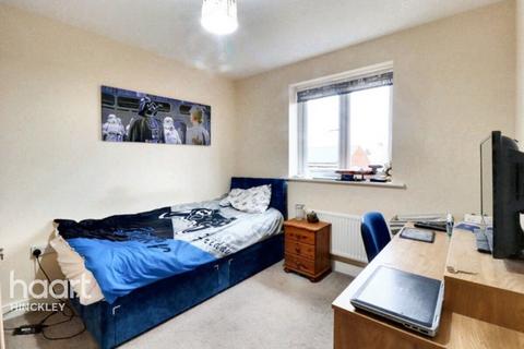 undefined, Hinckley LE10