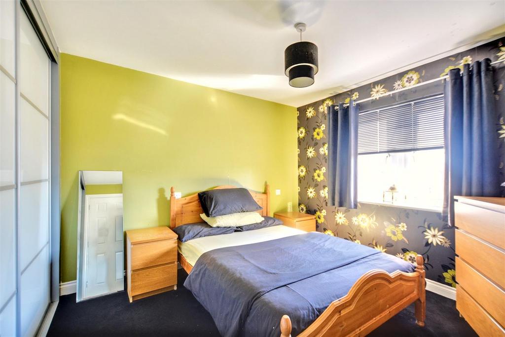 Bedroom 2 4.jpeg