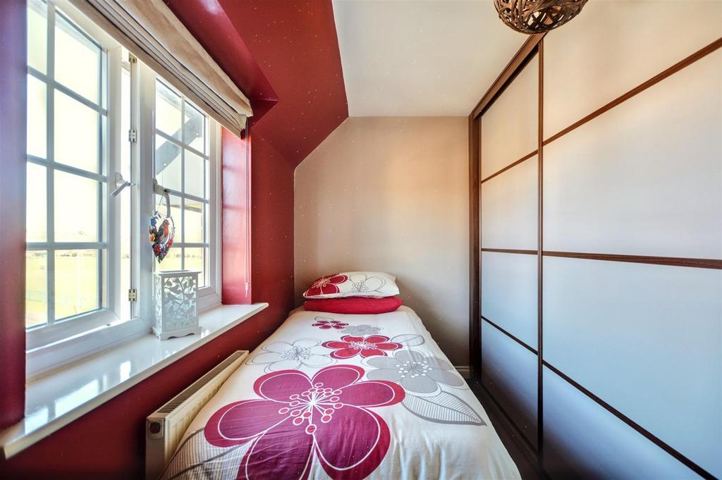 Bedroom 3 2.jpeg