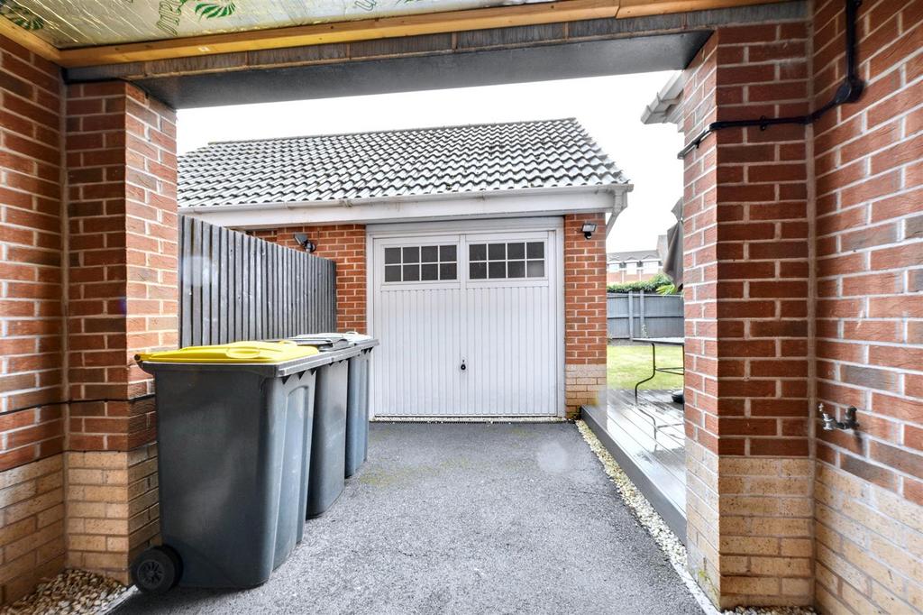 Garage.jpeg