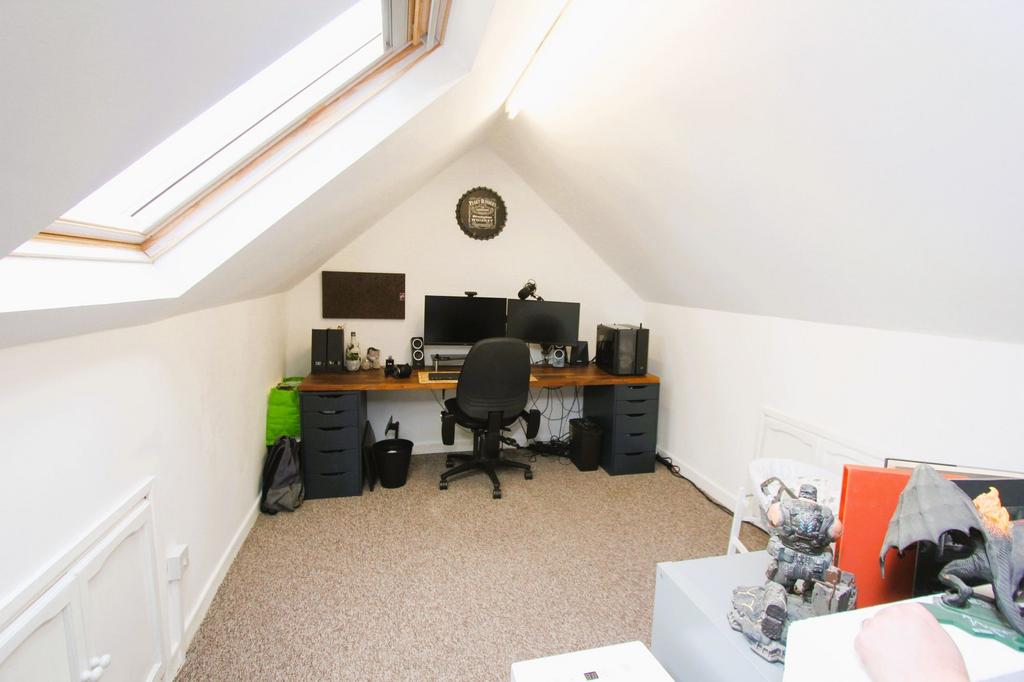 Attic Office Room