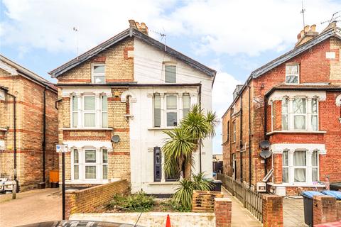 3 bedroom apartment for sale, Whittington Road, London, N22