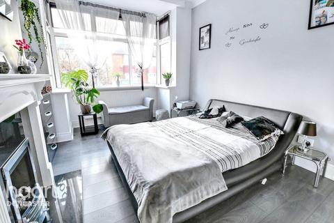 29 Grove Hill Road, Wheatley Hills, Doncaster, DN2 5SU